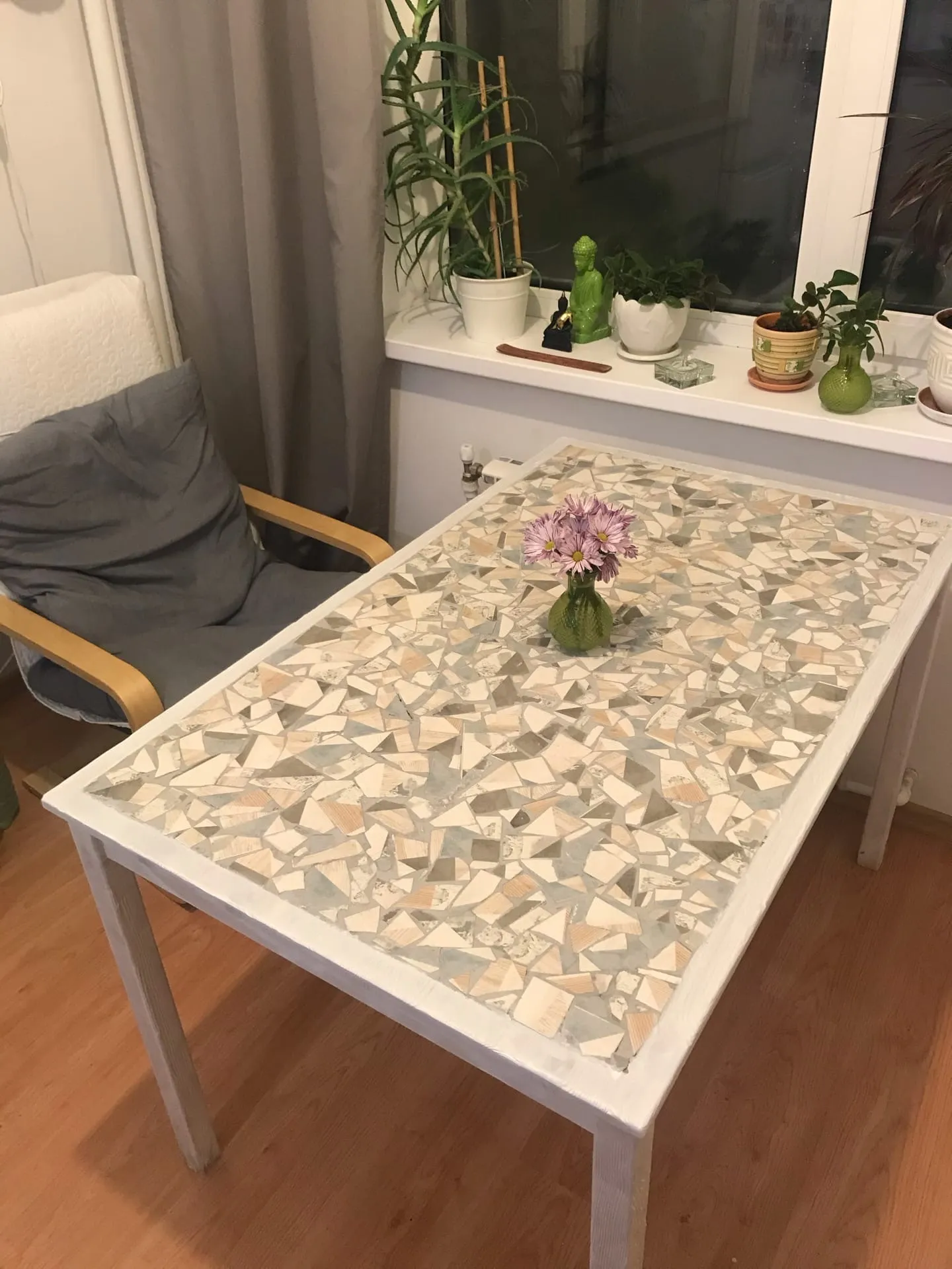 Переделка мебели IKEA своими руками: как избавиться от скрипа кровати ...